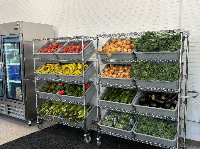 Fresh produce shelves at the Hudson Street pantry